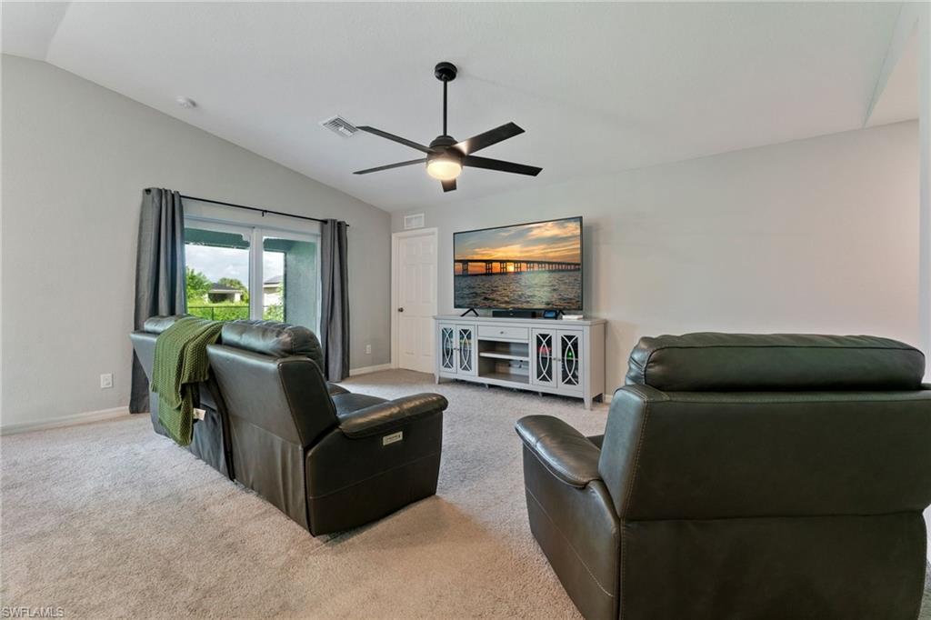 4104 Ne 15th Ave Property Photo 9