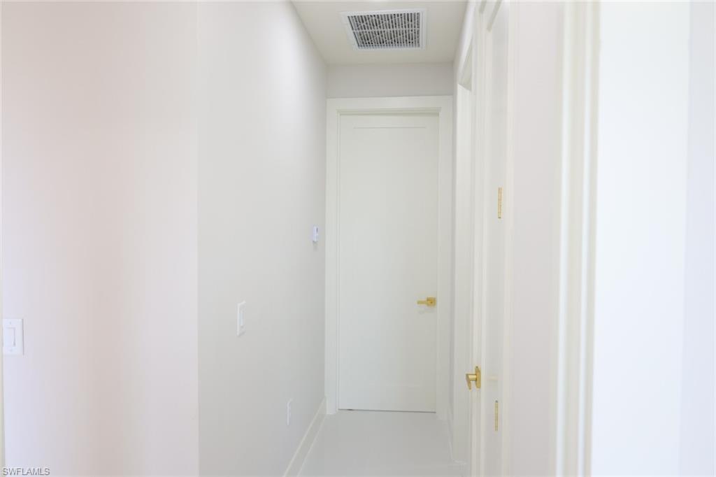 2800 33rd St Sw Property Photo 13