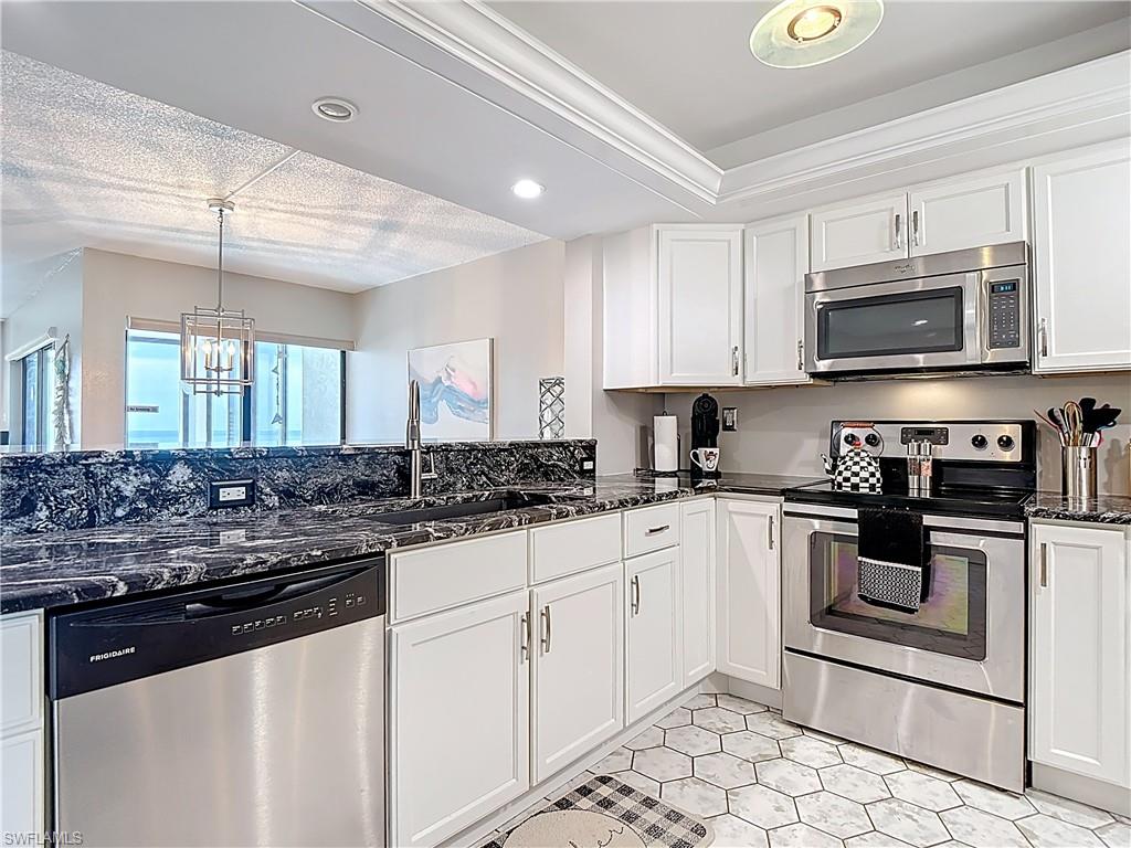 6672 Estero Blvd # A610 Property Photo 15