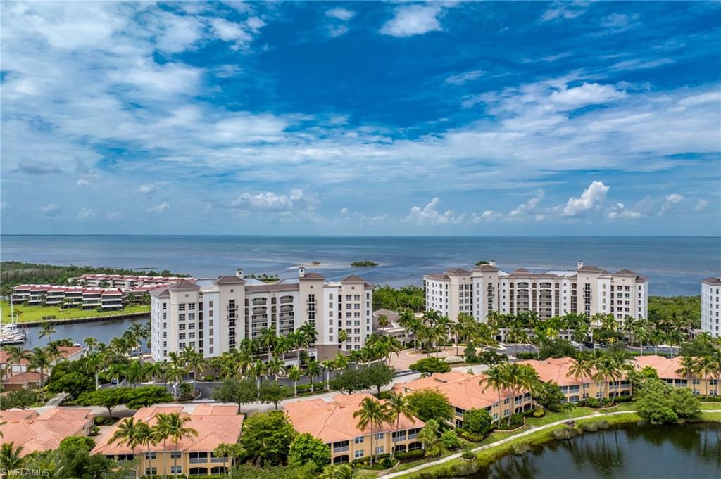 3313 Sunset Key Cir 701 Property Photo 1