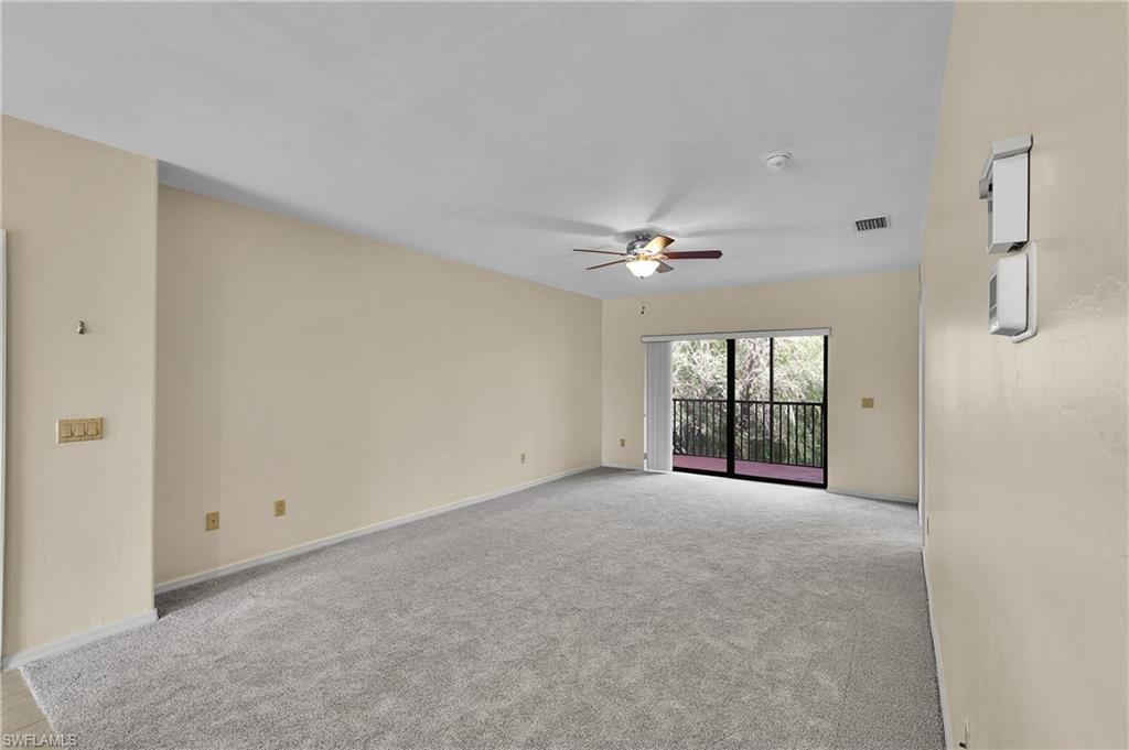 4921 Sw 16th Pl 201 Property Photo 14