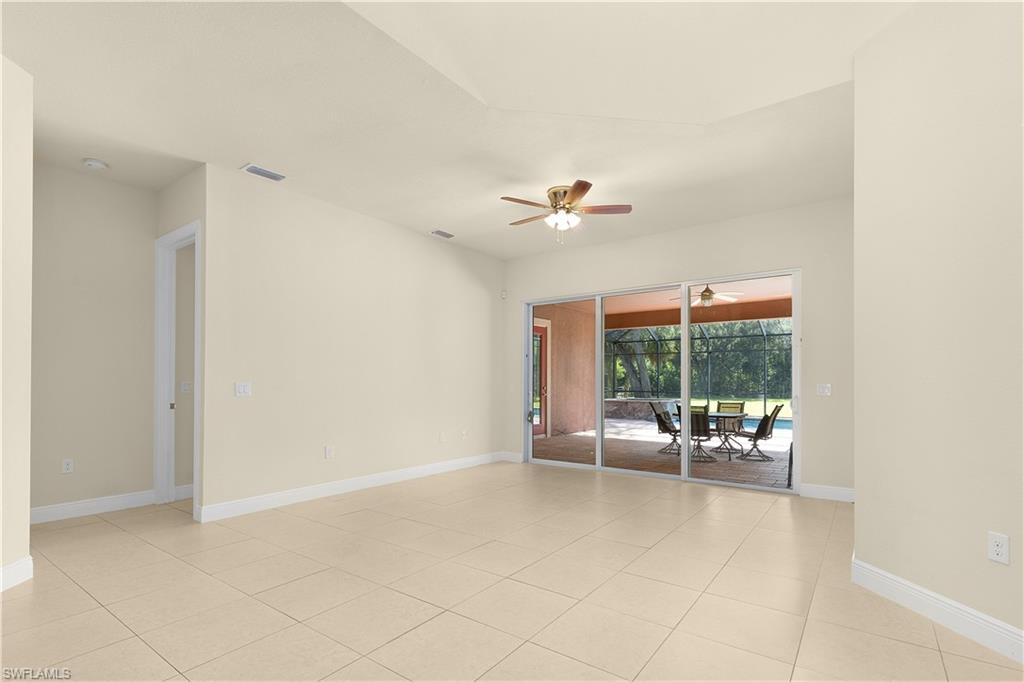 4851 Cedar Hammock Ct Property Photo 5