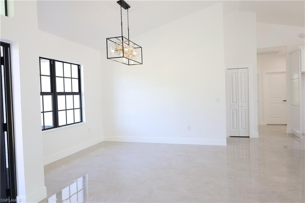 1506 Eighth Ave Property Photo 4
