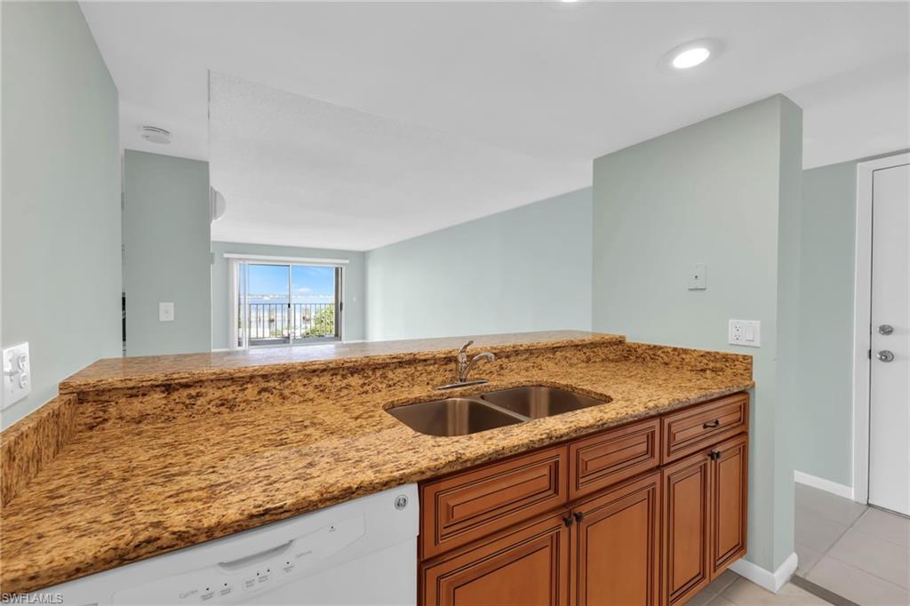 2885 Palm Beach BLVD # 101 Property Photo 1
