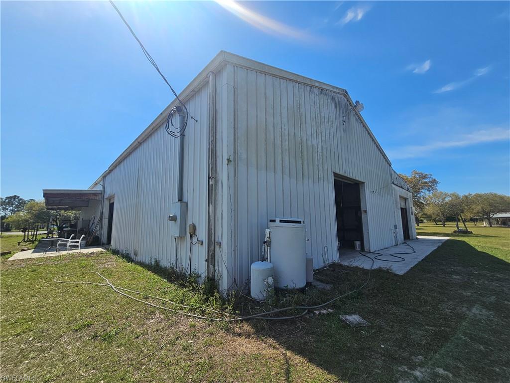 6830 Buckingham Rd Property Photo 6