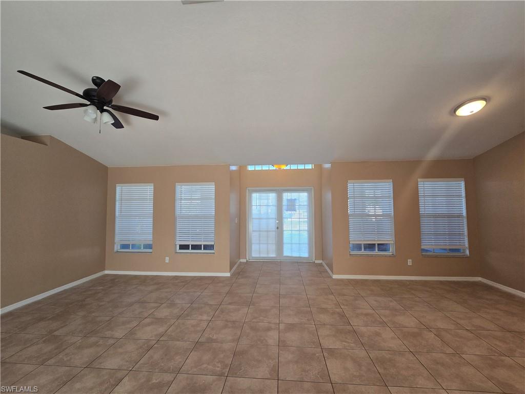 2143 Sw 5th Pl Property Photo 12