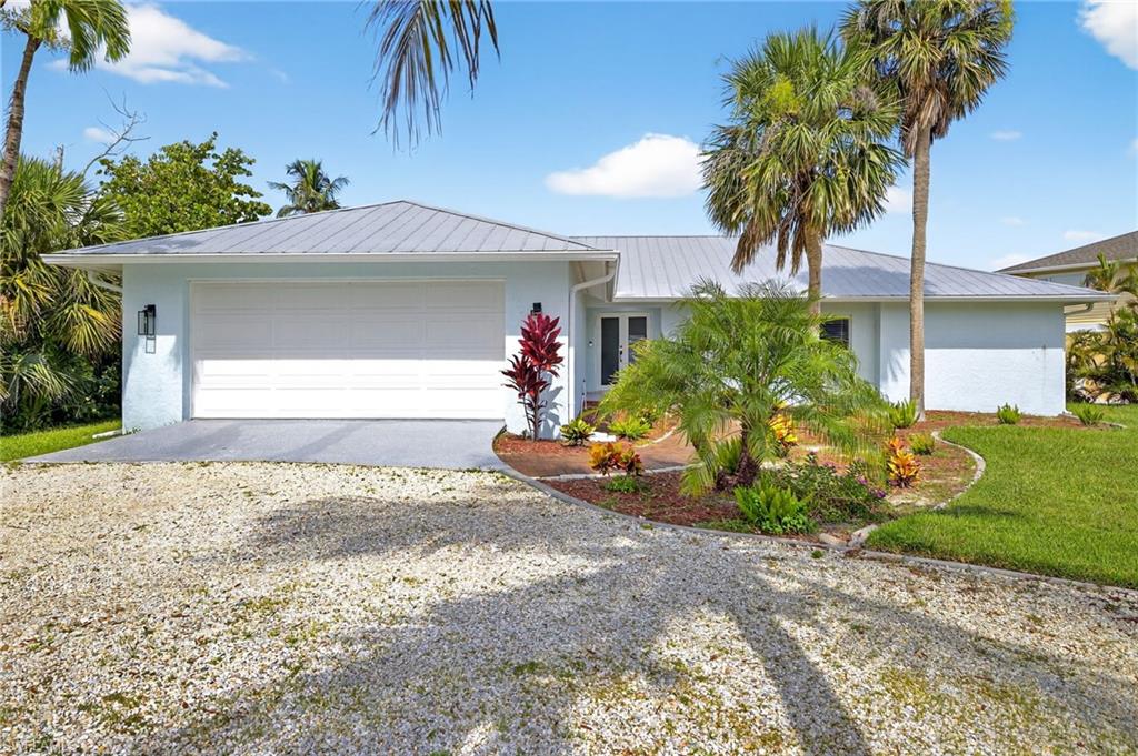 1377 Sand Castle Rd Property Photo 45