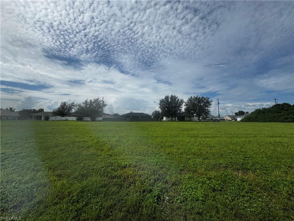 2144 Diplomat Pkwy E Property Photo 1