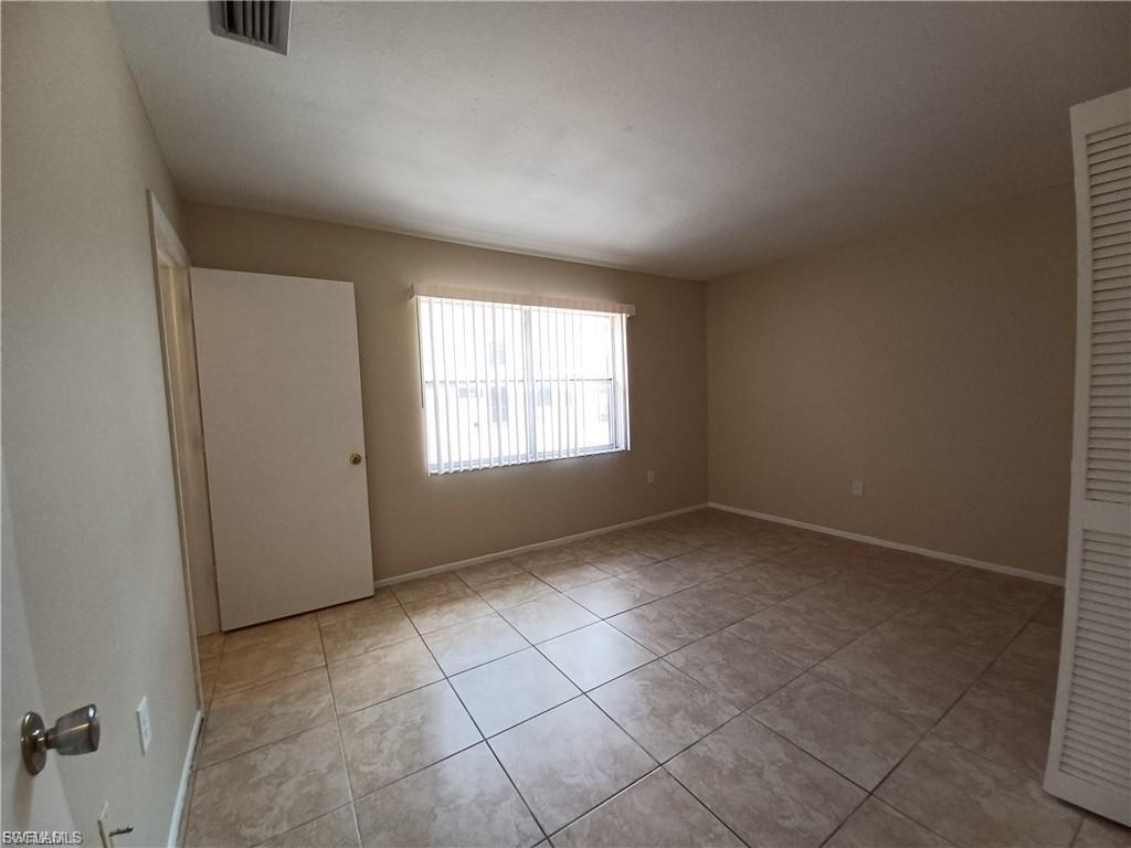 1215-1221 Se 46th Ln Property Photo 23