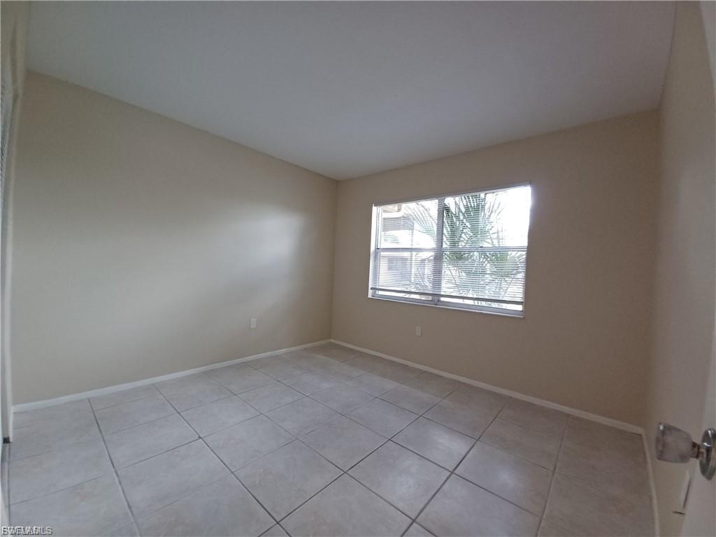 1215-1221 Se 46th Ln Property Photo 28