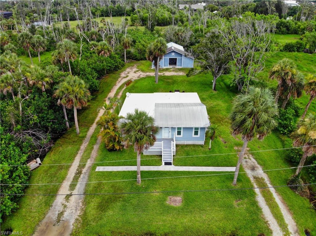18387 Pioneer Rd Property Photo 2
