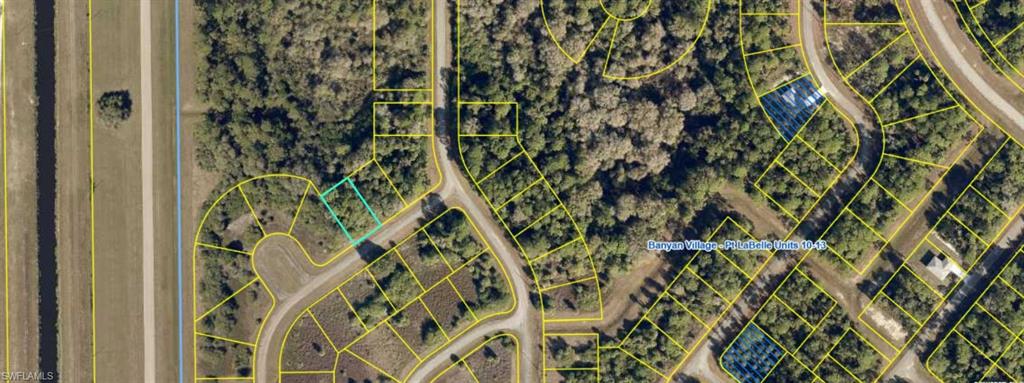 704 Shark LN Property Photo 1