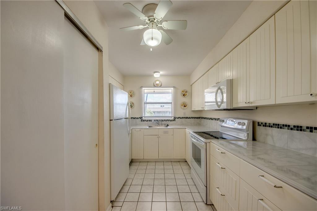 909 Se 46th Ln 202 Property Photo 13