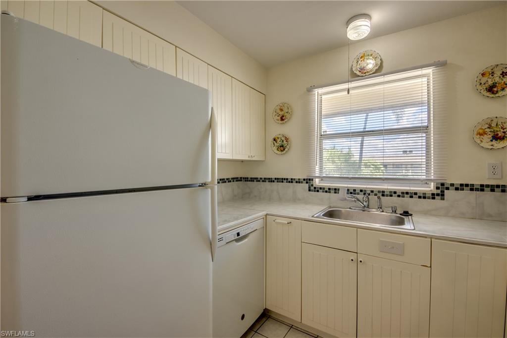 909 Se 46th Ln 202 Property Photo 15