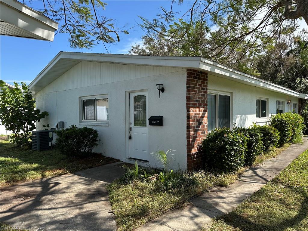 821 Courtington LN # 1 Property Photo 1