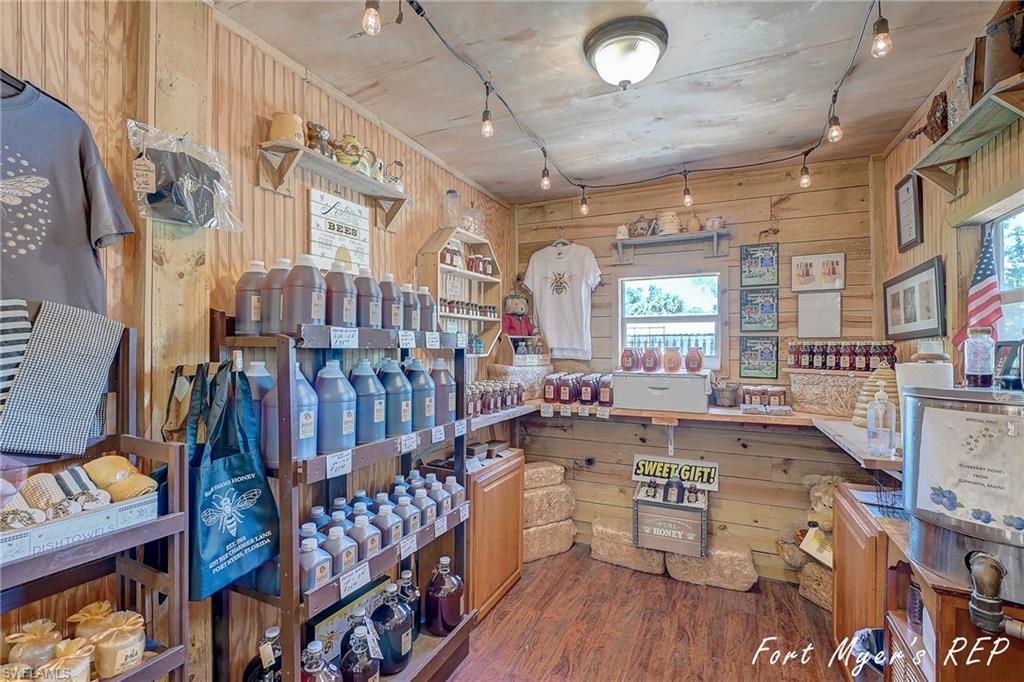 17131 Slater Rd Property Photo 2
