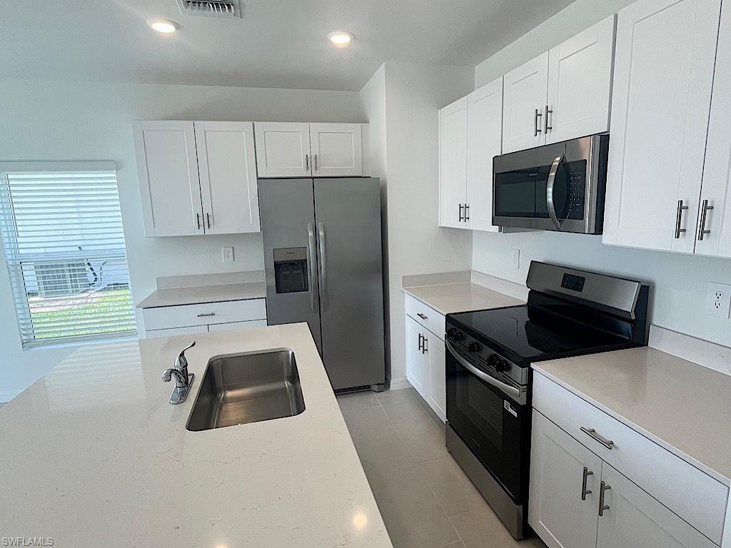 4220 Caterina Ct Property Photo 4
