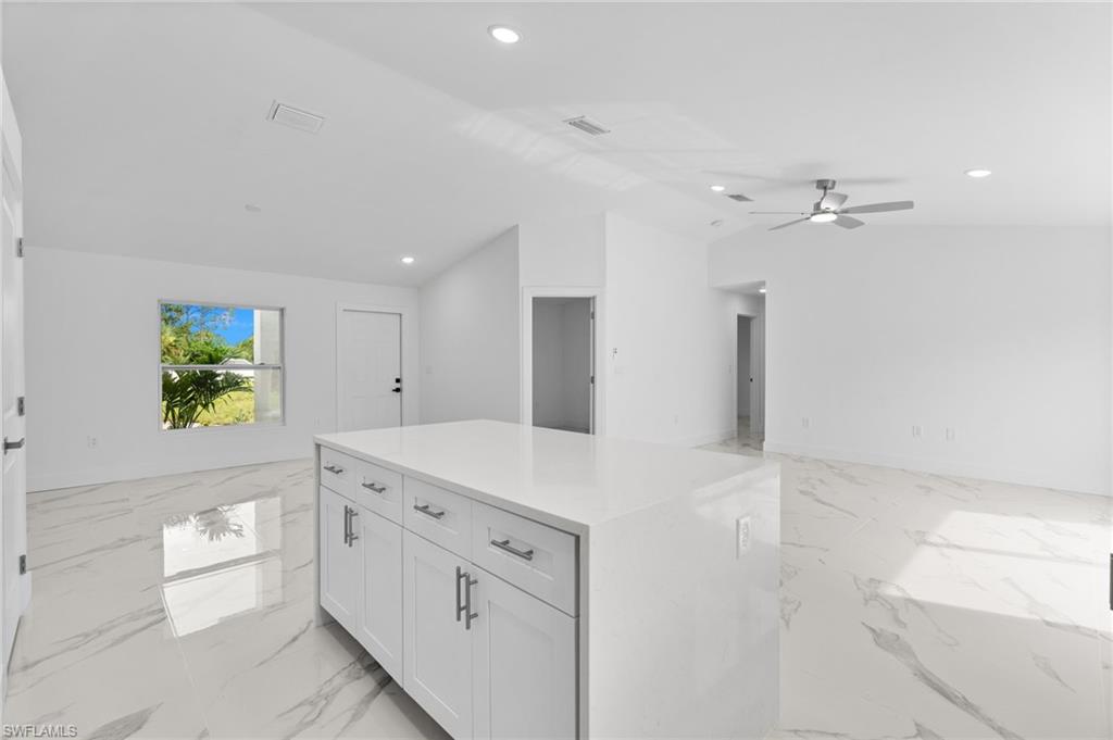 736 Aprile Ave S Property Photo 9