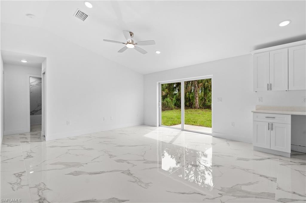 736 Aprile Ave S Property Photo 11