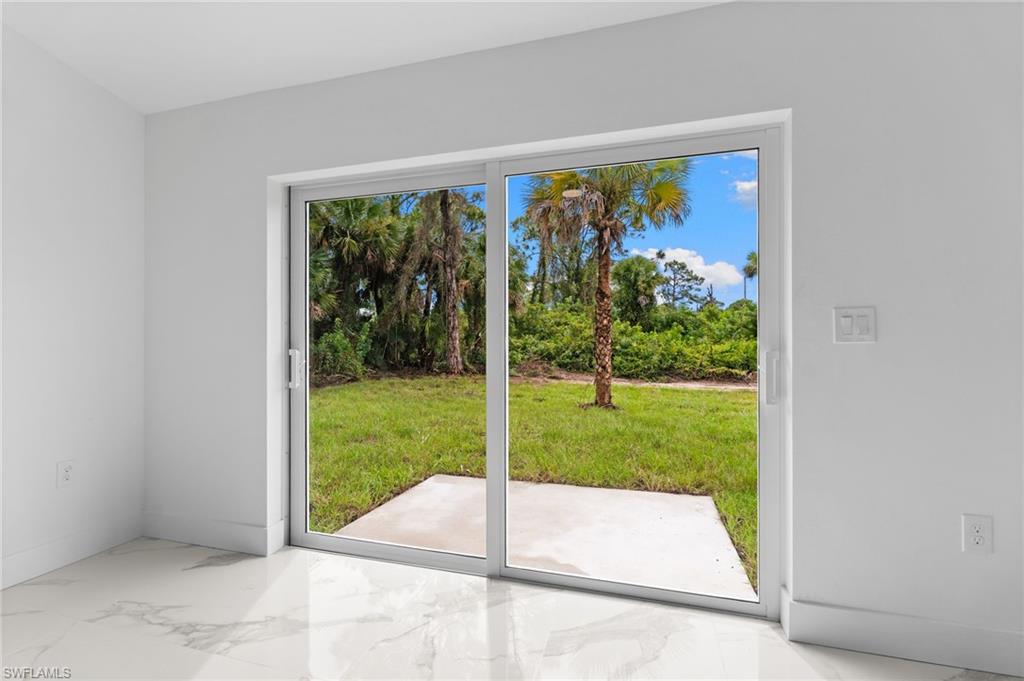 736 Aprile Ave S Property Photo 14