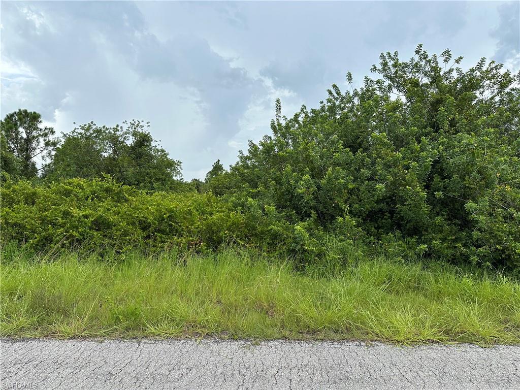 1507 Irving Ave Property Photo 2
