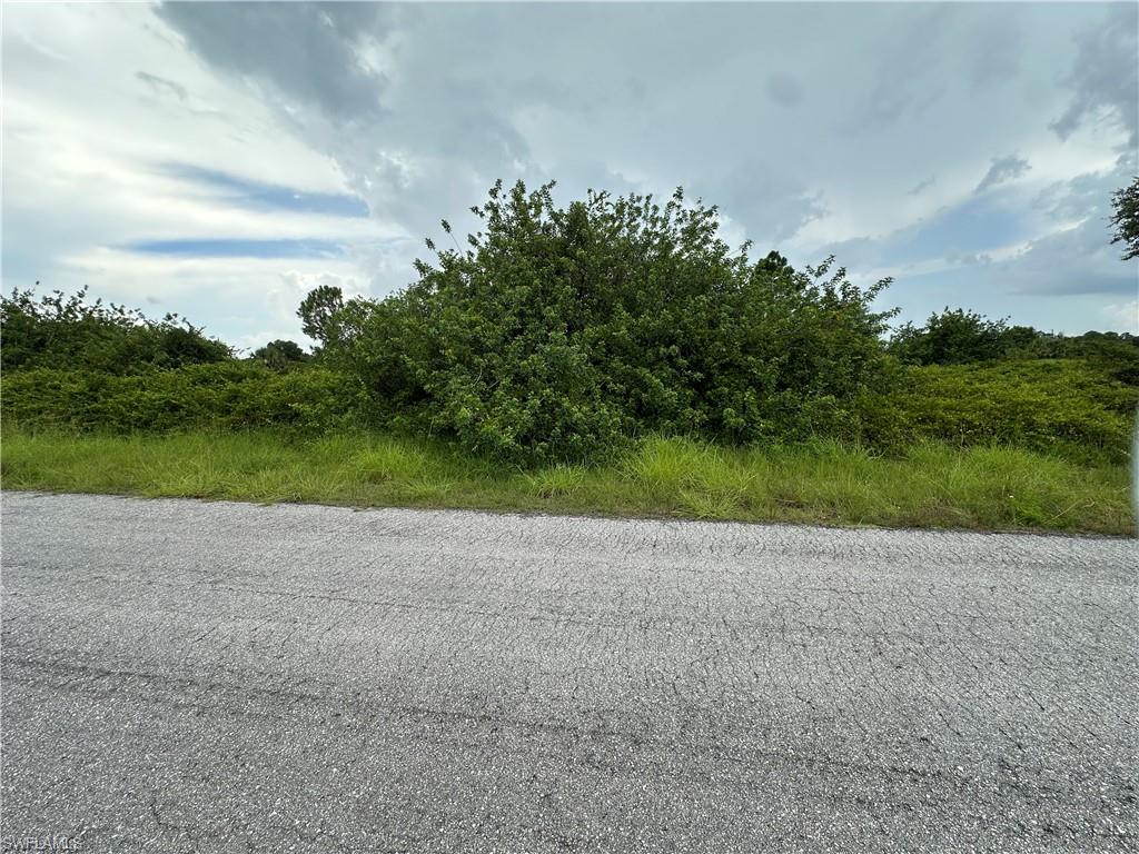 1507 Irving Ave Property Photo 5