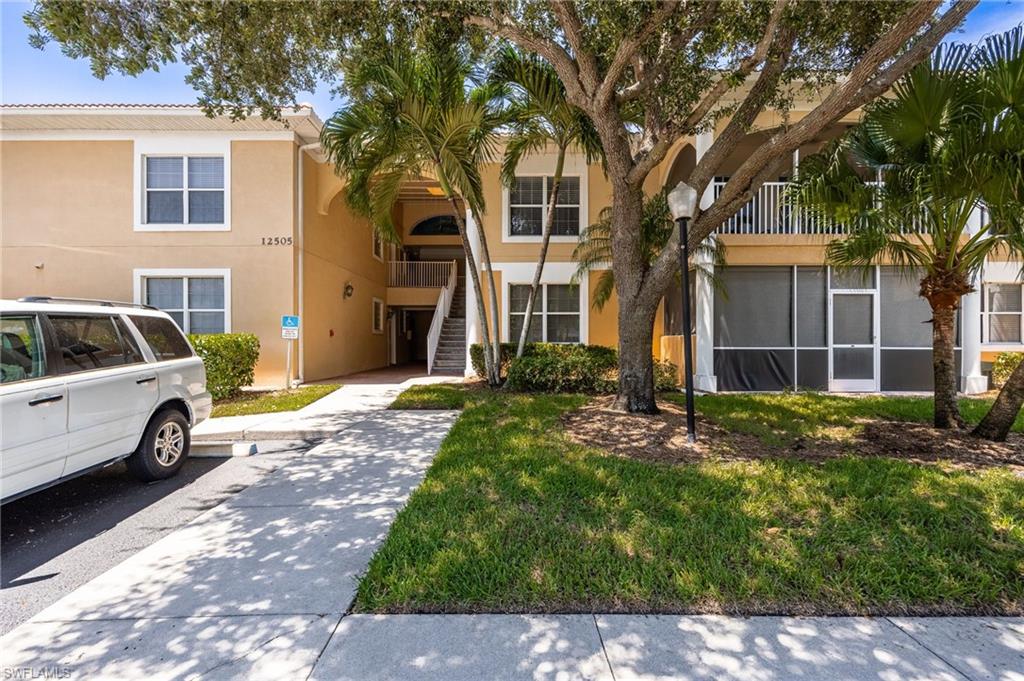 12505 Mcgregor Blvd # 206 Property Photo 2