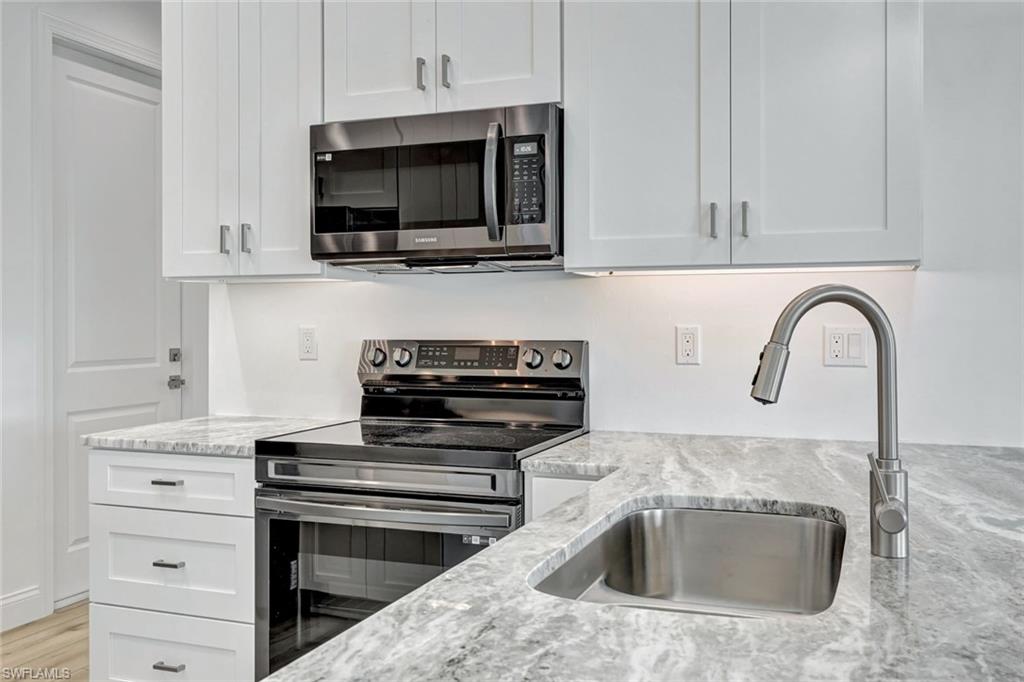 3551 Heron Landing Cir Property Photo 10