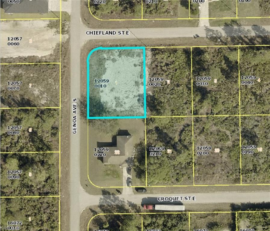 1106 Chiefland ST E Property Photo 1
