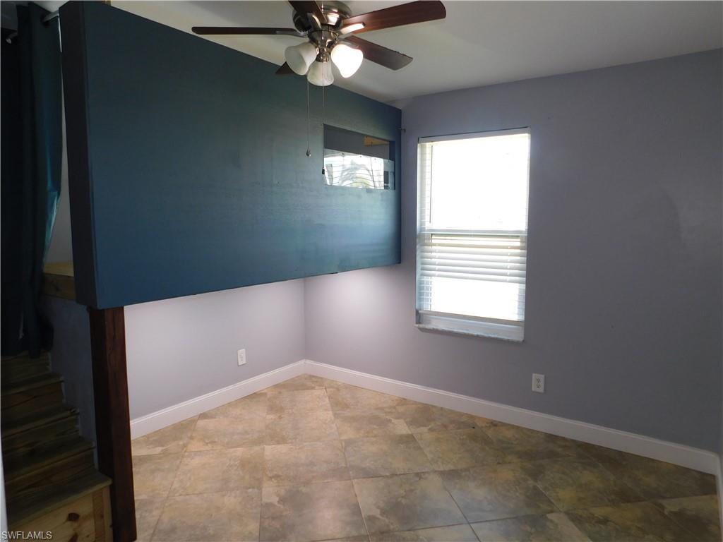 1217 Ne 1st Pl Property Photo 13