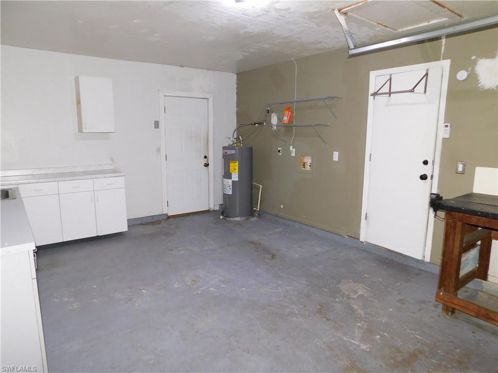 1217 Ne 1st Pl Property Photo 20