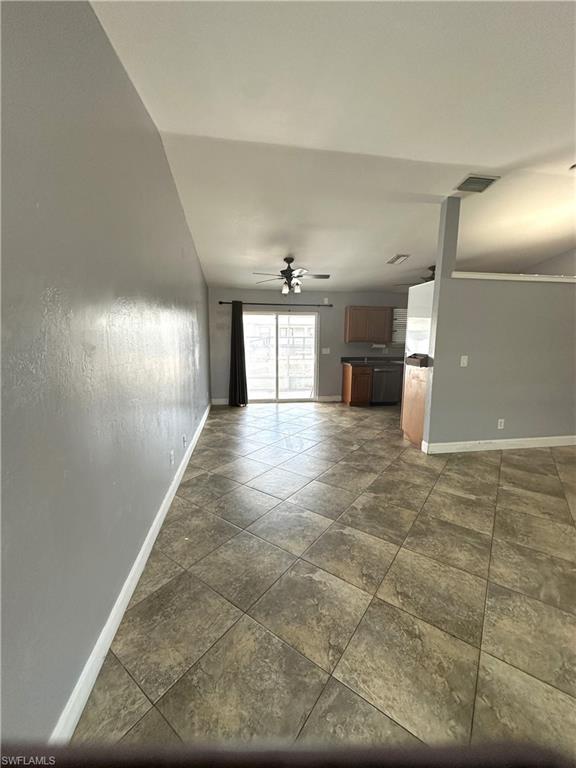 1217 Ne 1st Pl Property Photo 24