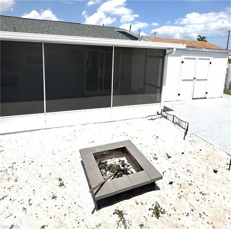 1217 Ne 1st Pl Property Photo 38