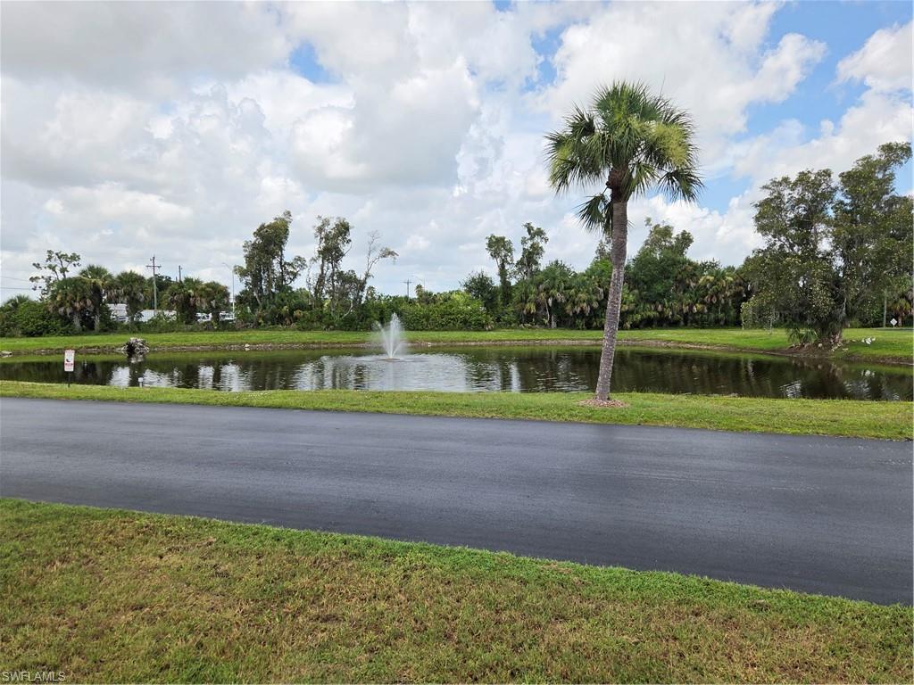 963 Idle Way Dr Property Photo 3