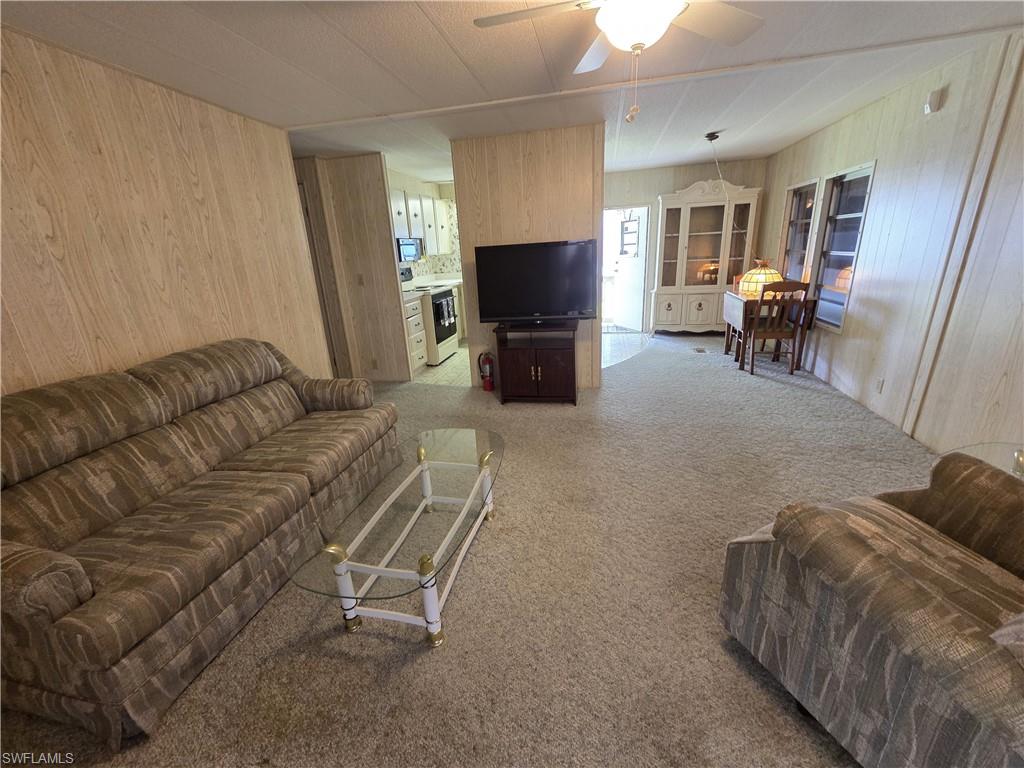 963 Idle Way Dr Property Photo 12