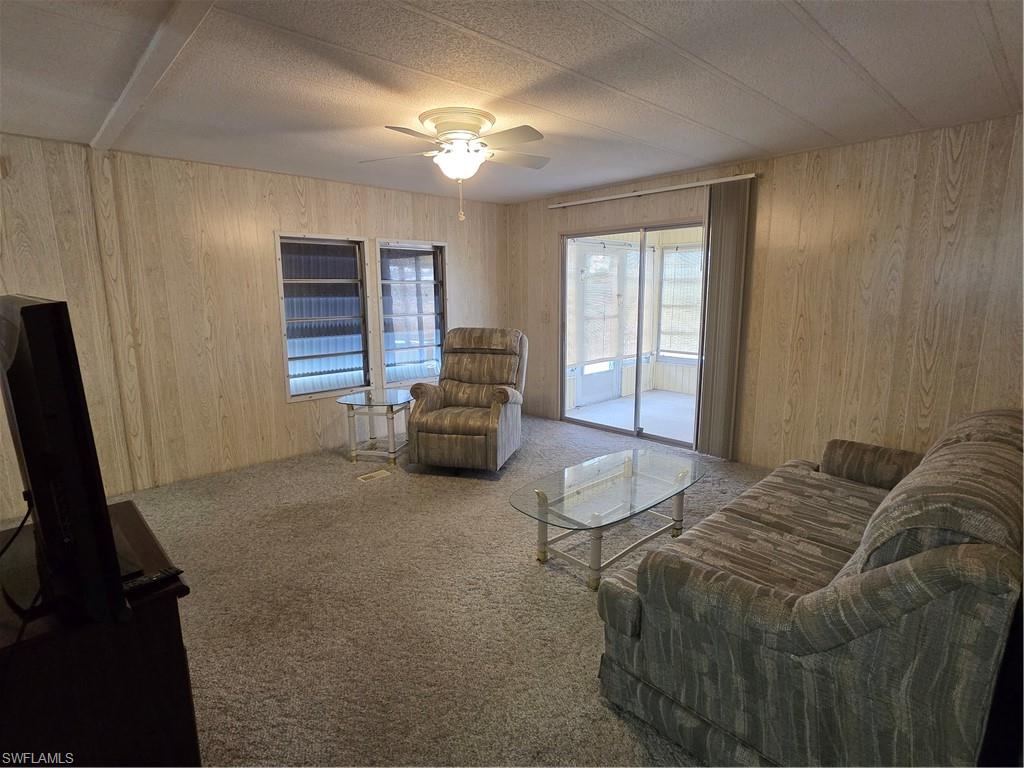 963 Idle Way Dr Property Photo 13