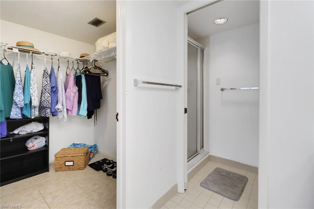 5015 Harbortown Ln 104 Property Photo 20