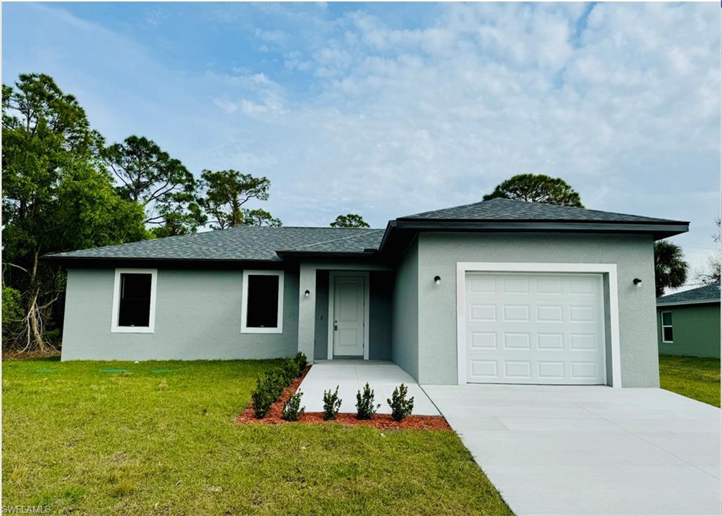 8038 ROLLING CIR Property Photo 1