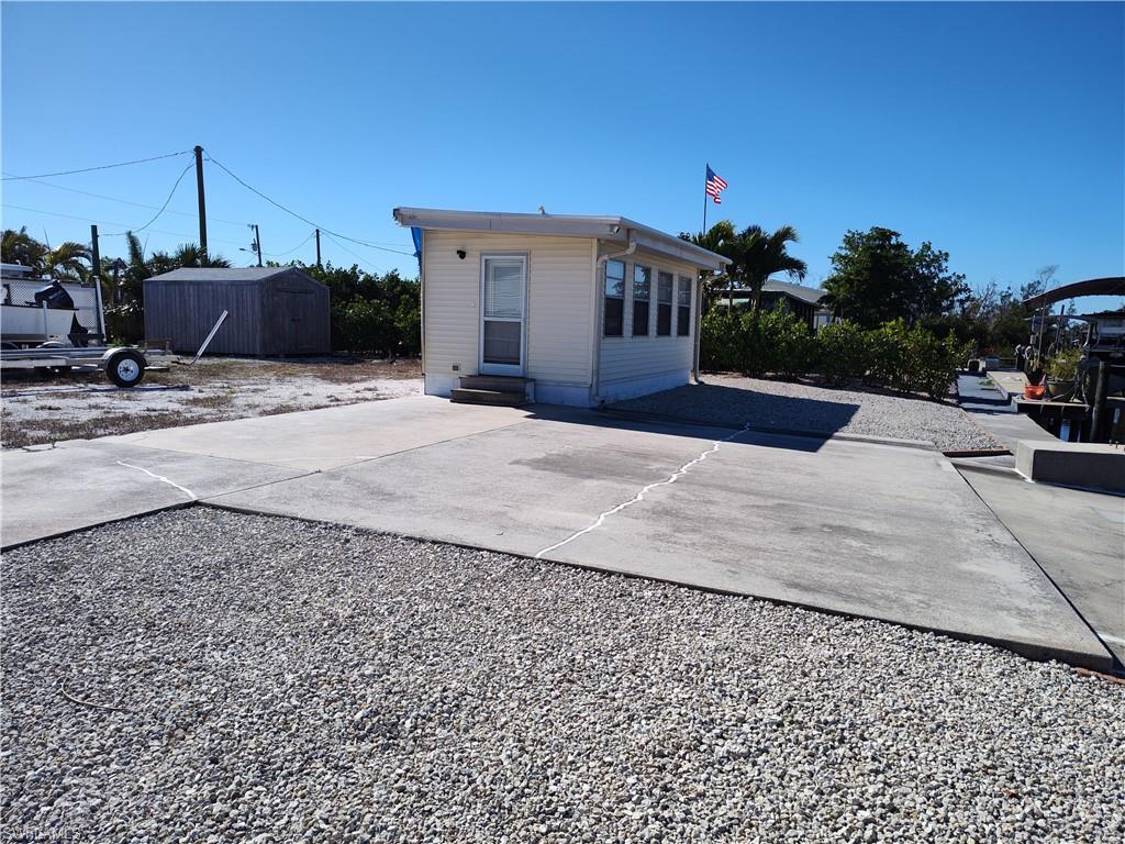 5150 Sandpiper Dr Property Photo 13