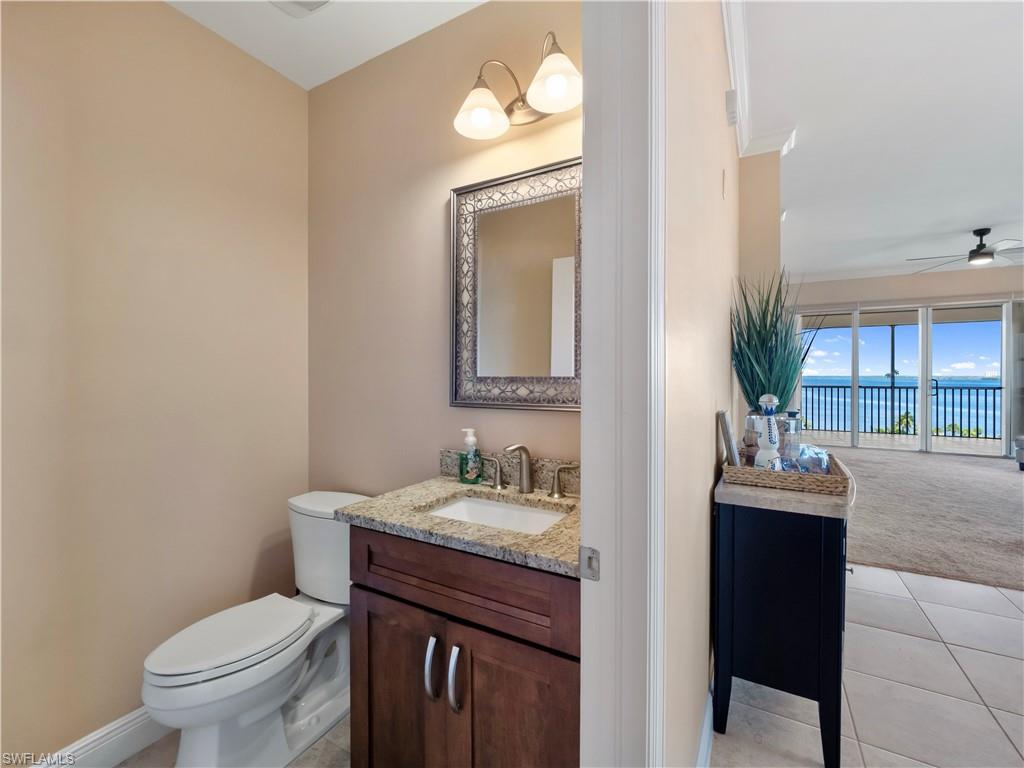 14819 Laguna Dr 703 Property Photo 33