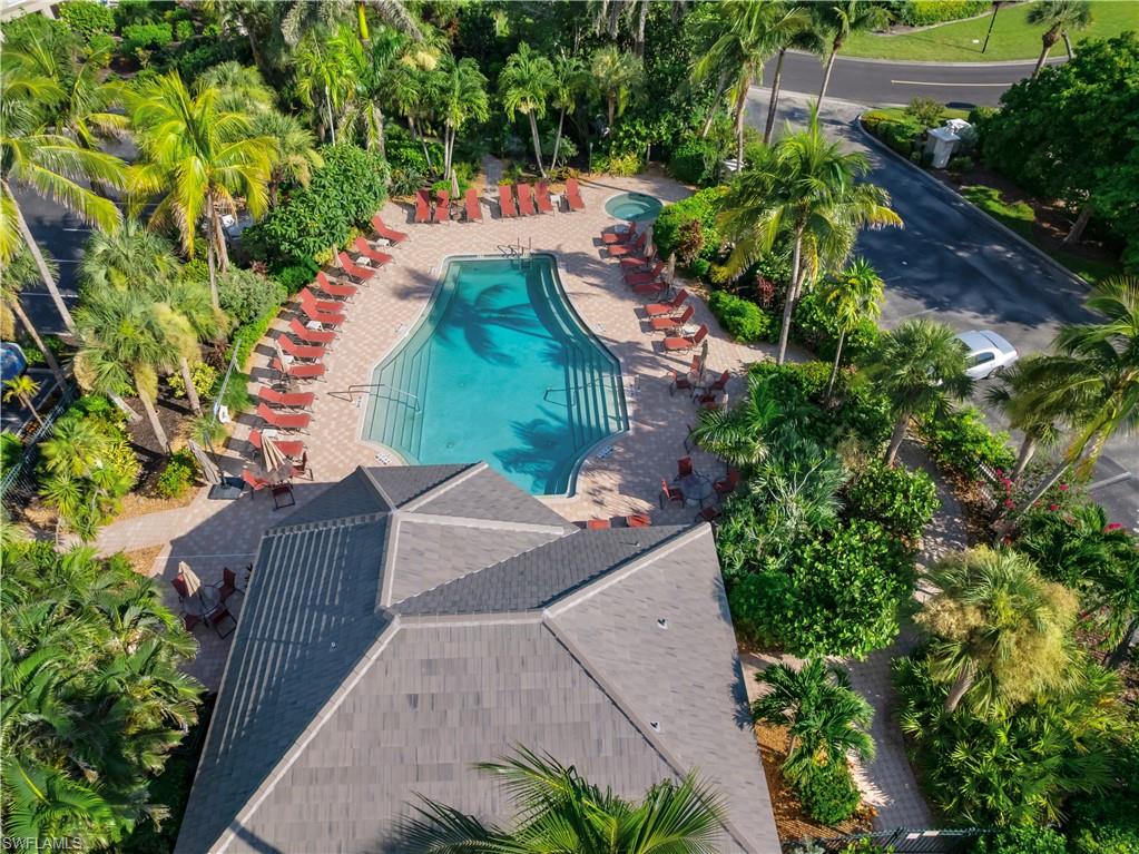 14819 Laguna Dr 703 Property Photo 35