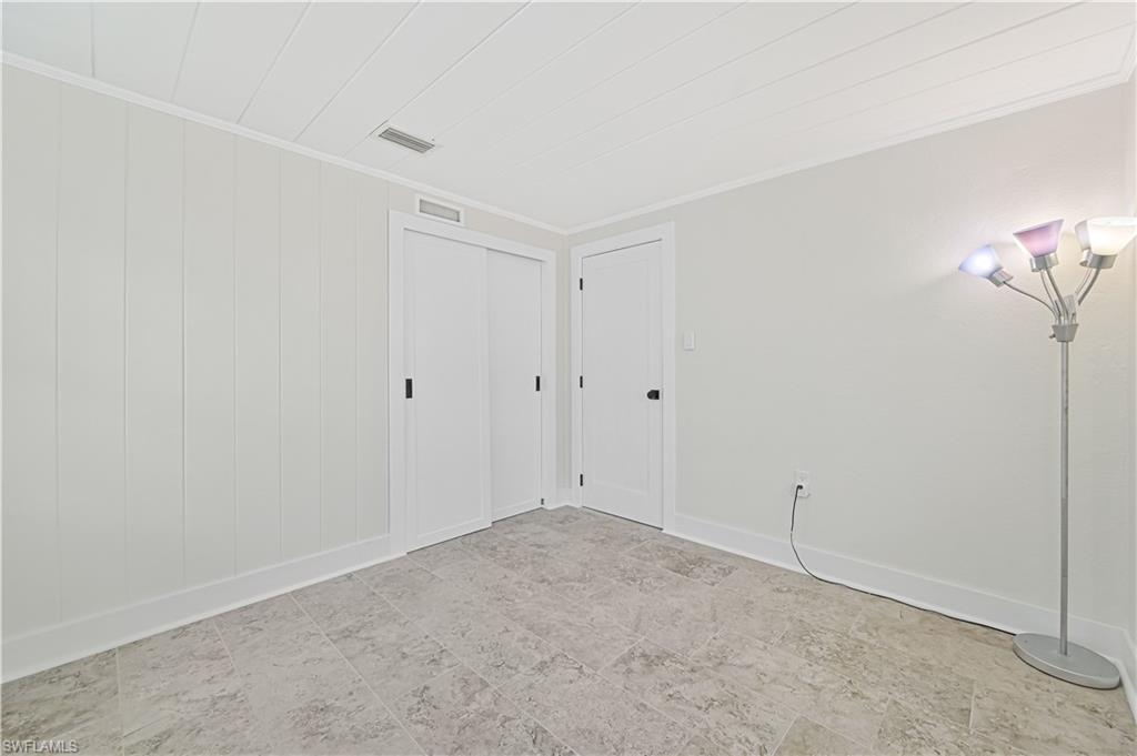 2500 Harbor View Dr Property Photo 31