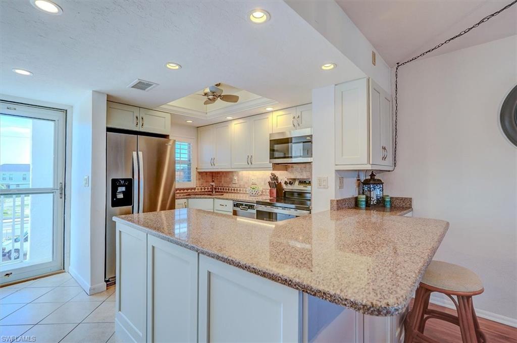 5000 Estero Blvd 203 Property Photo 10