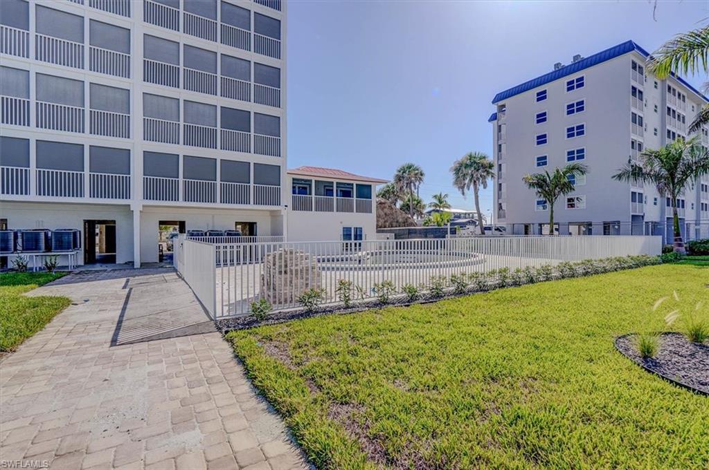5000 Estero Blvd 203 Property Photo 34