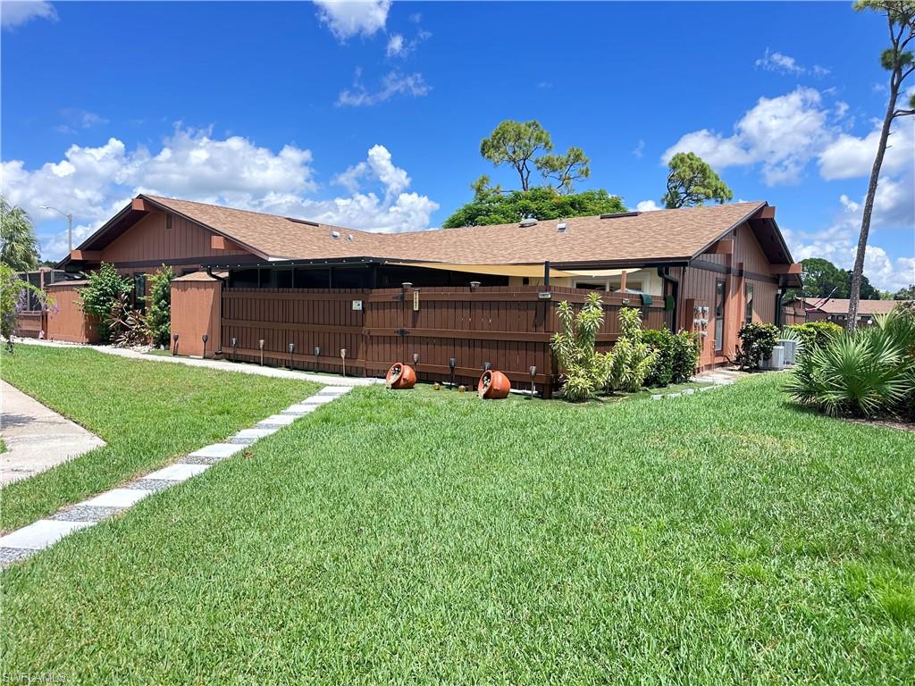 5597 Foxlake Dr Property Photo 1