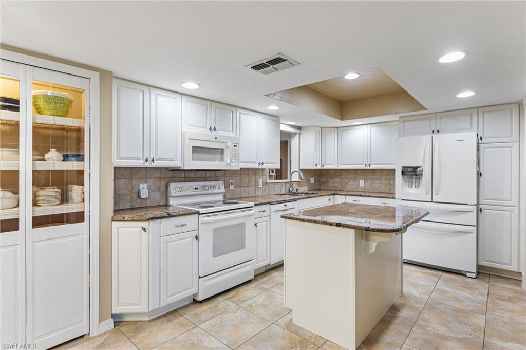 5767 Arvine CIR Property Photo 1