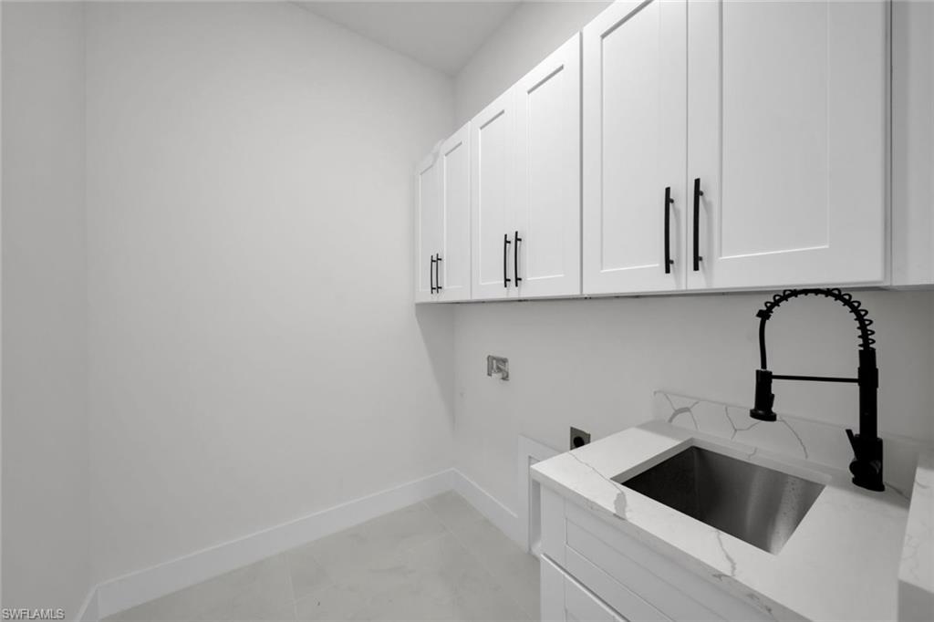 2125 Sw Trafalgar Pkwy Property Photo 10
