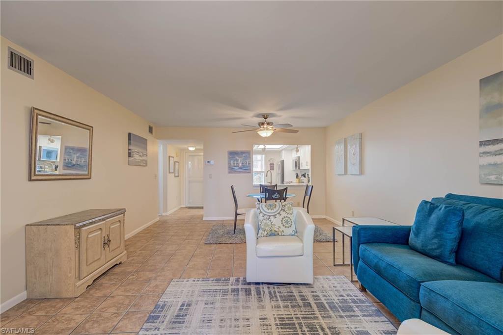 5445 Peppertree Dr 9 Property Photo 8
