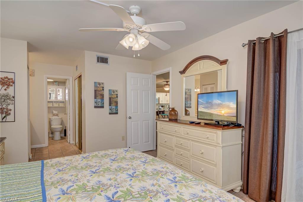 5445 Peppertree Dr 9 Property Photo 14