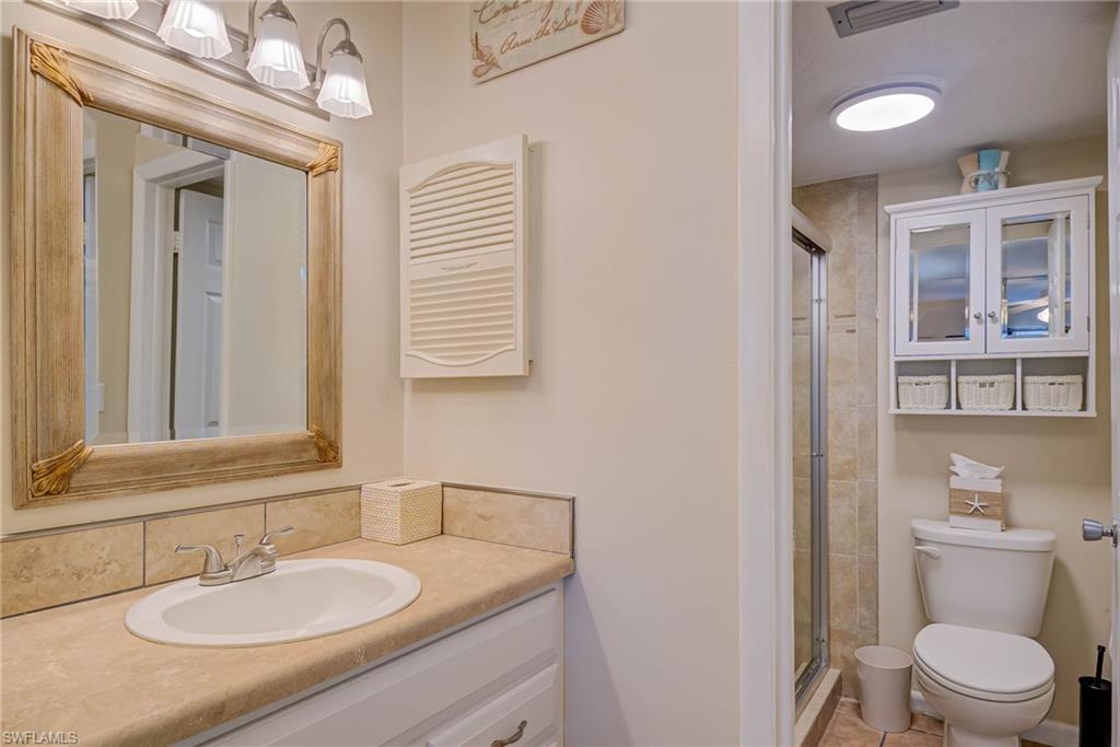 5445 Peppertree Dr 9 Property Photo 15